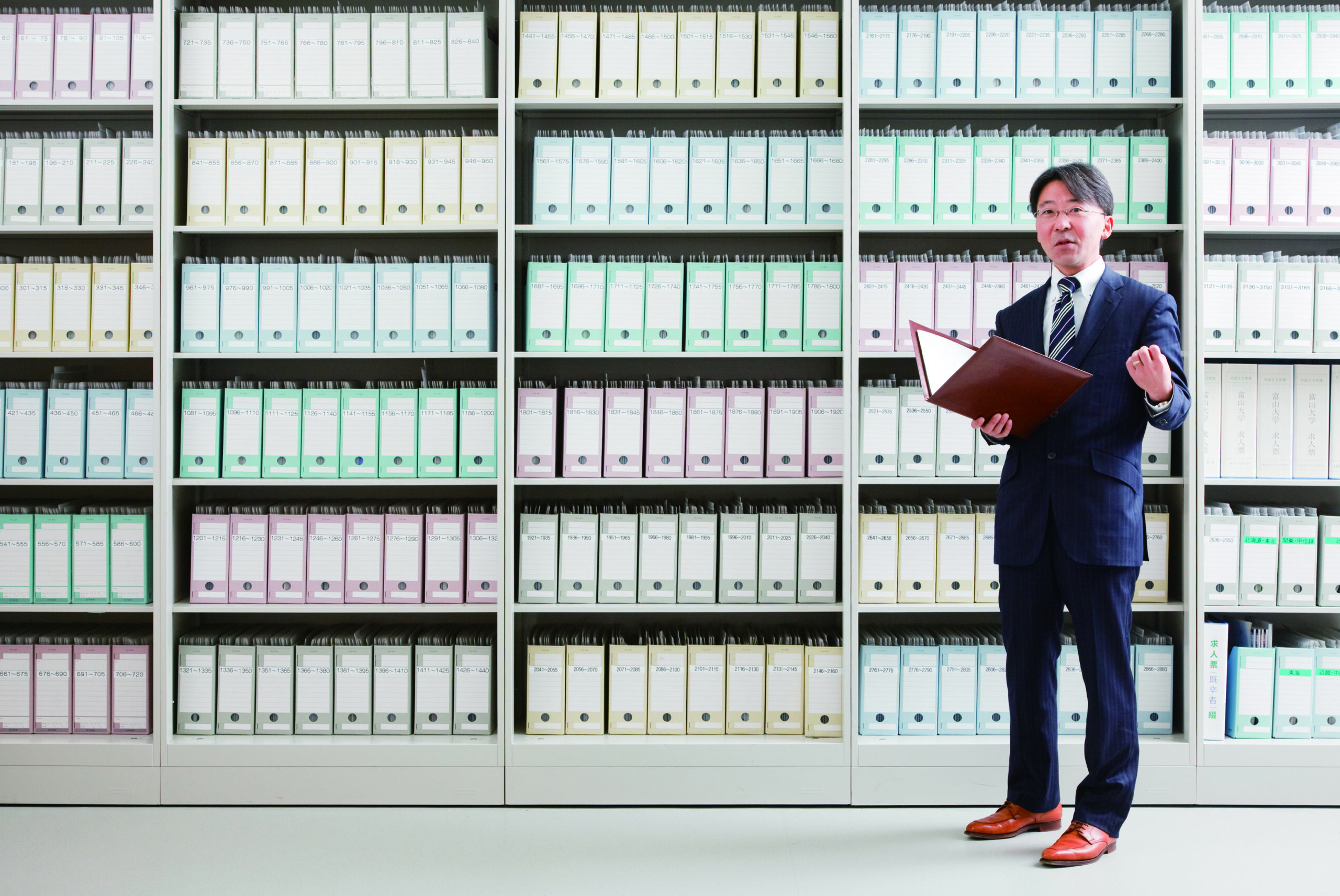 産業能率大学　経営学部 荒井明 教授