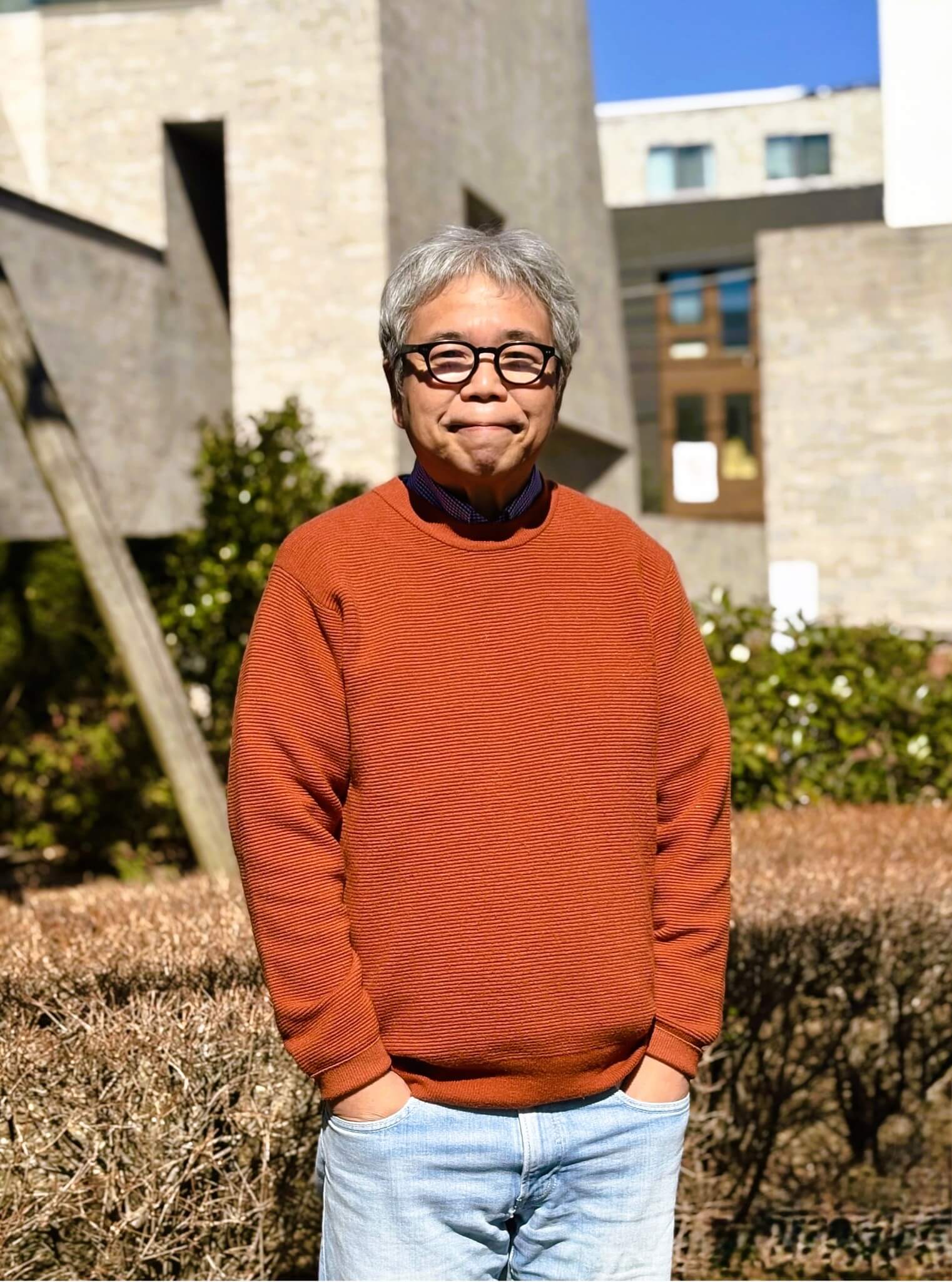 東京情報デザイン専門職大学 安達 卓俊教授